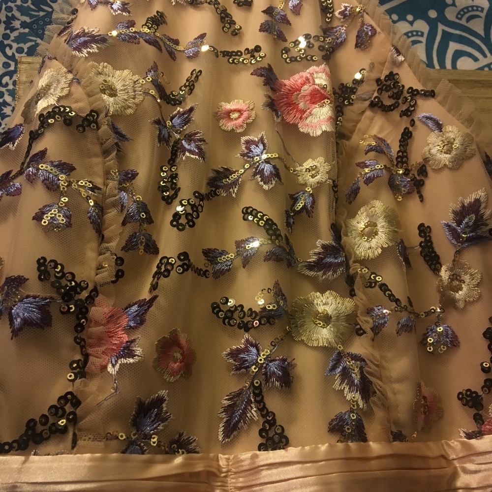 PROM DRESS - Picture 2 of 2